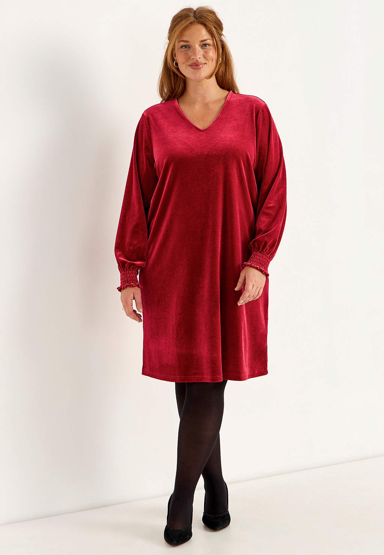Trikoomekko sametista tarjous